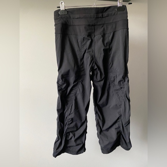 Lululemon Studio Pant - Capri - Picture 2 of 2